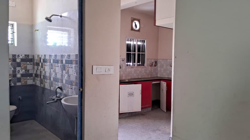 Property Photos 17