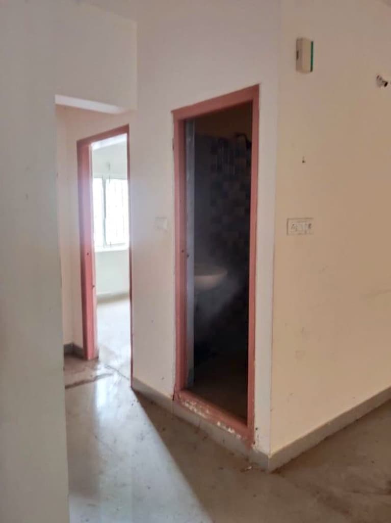 Property Photos 9