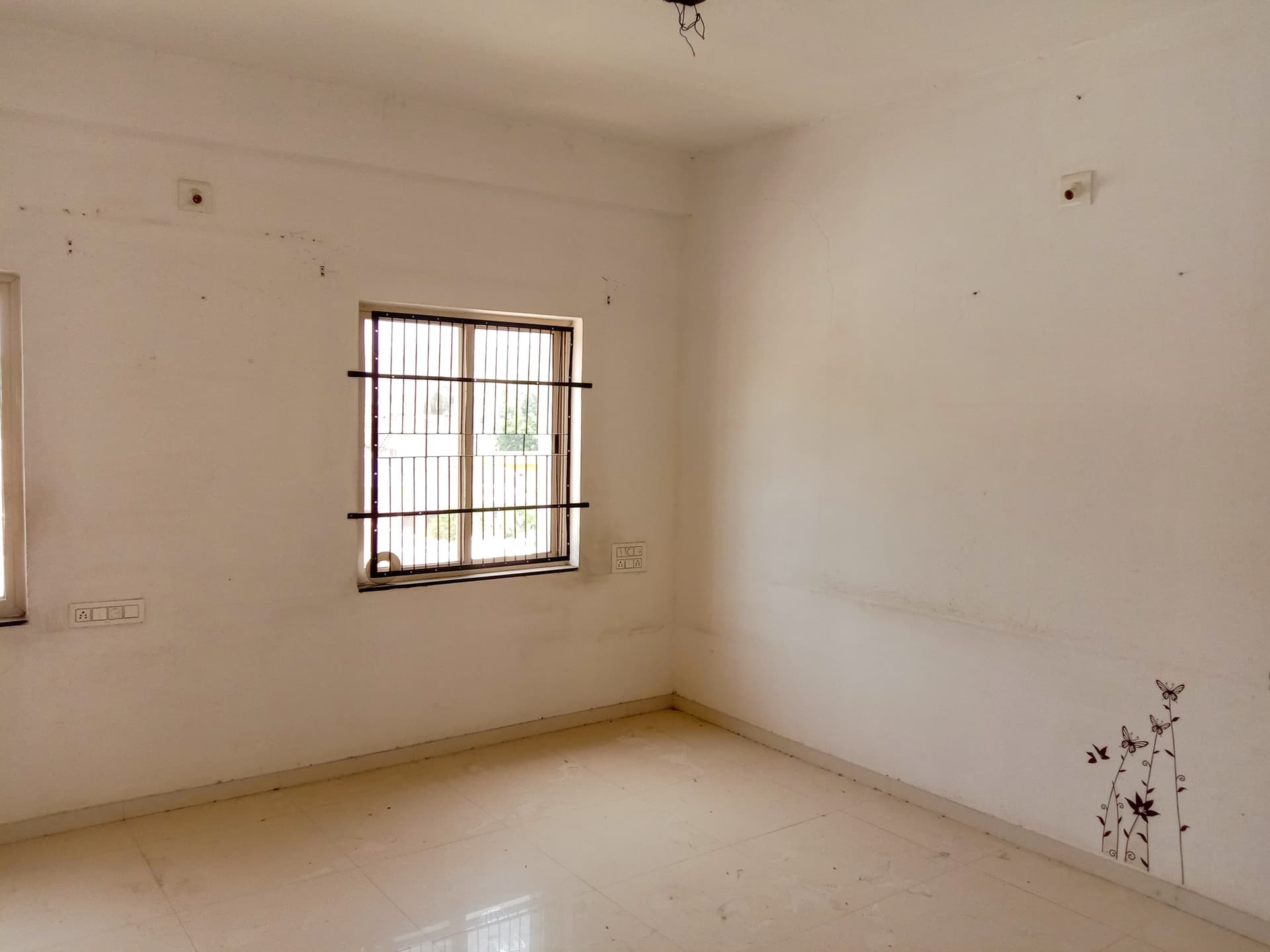Property Photos 5