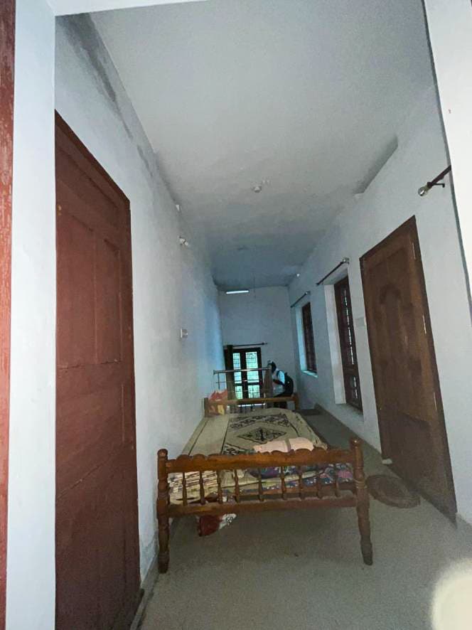 Property Photos 35