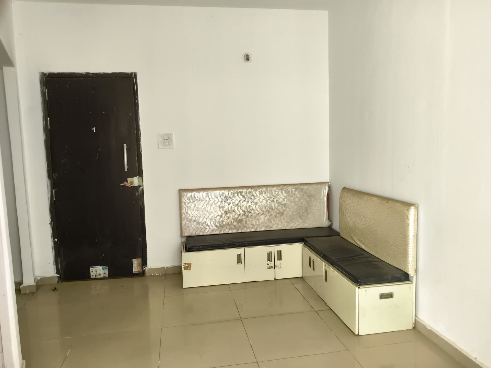 Property Photos 17