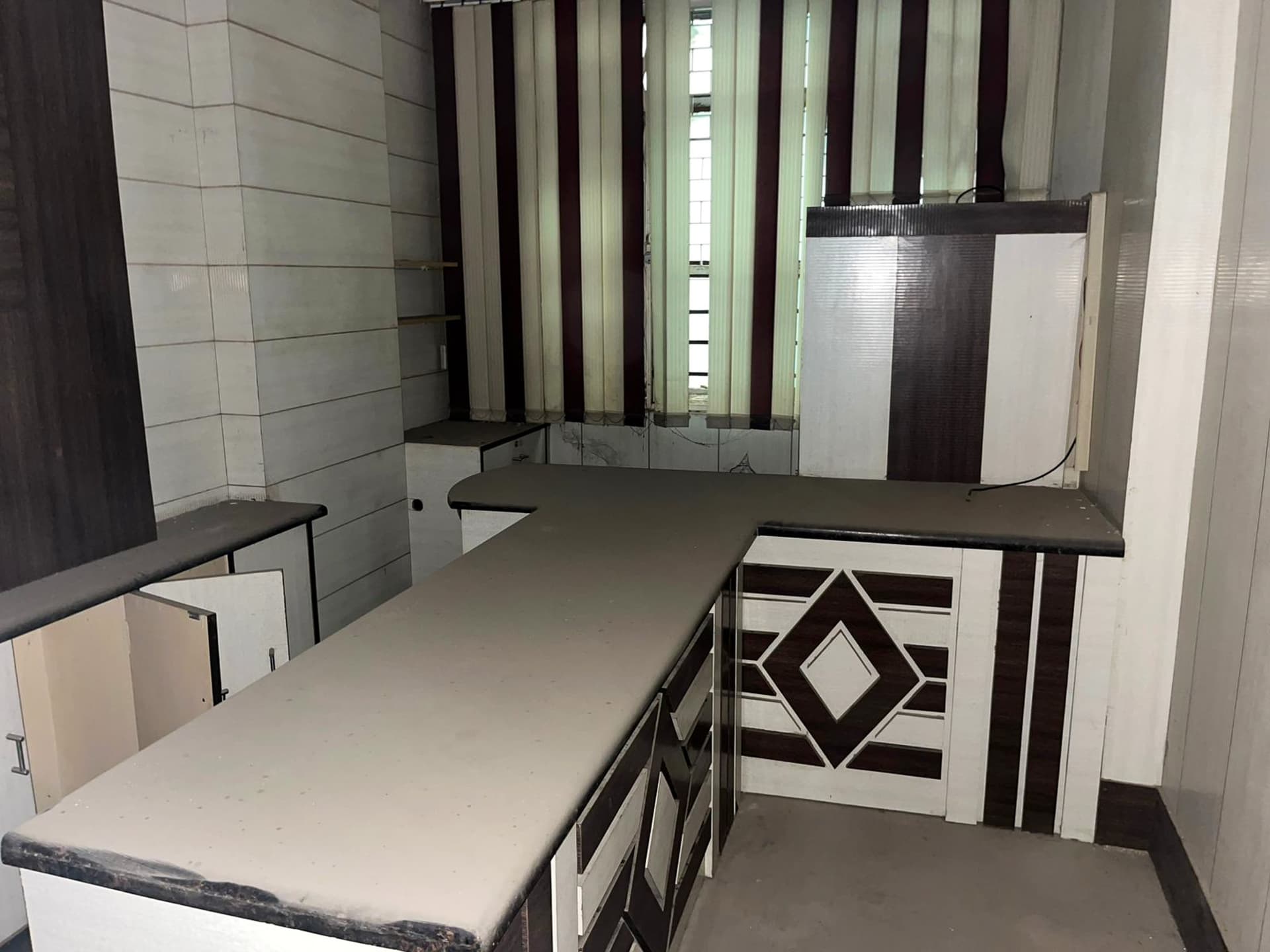 Property Photos 6