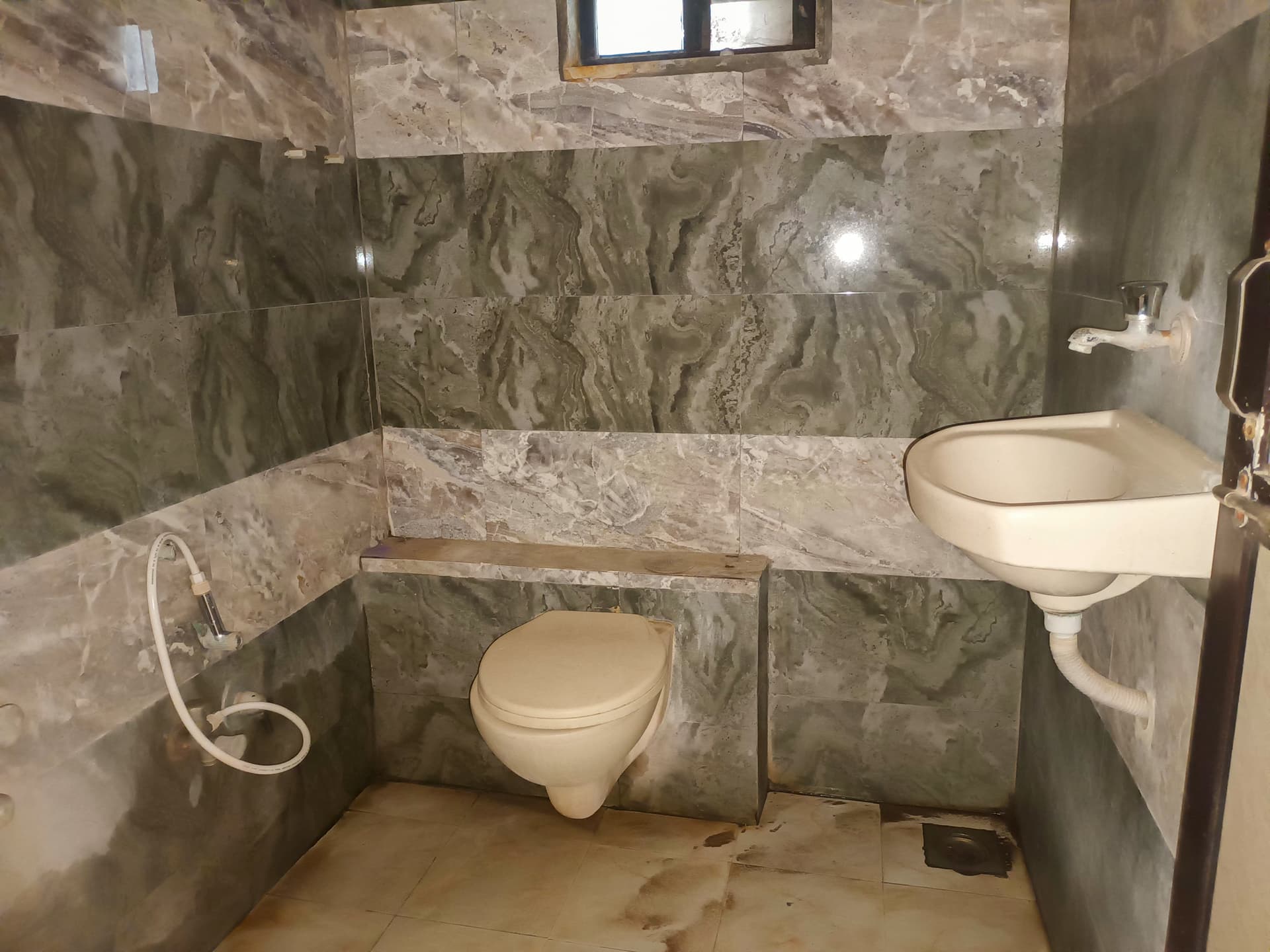 Property Photos 15