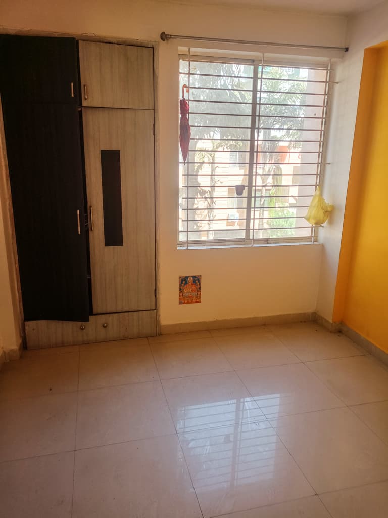 Property Photos 9