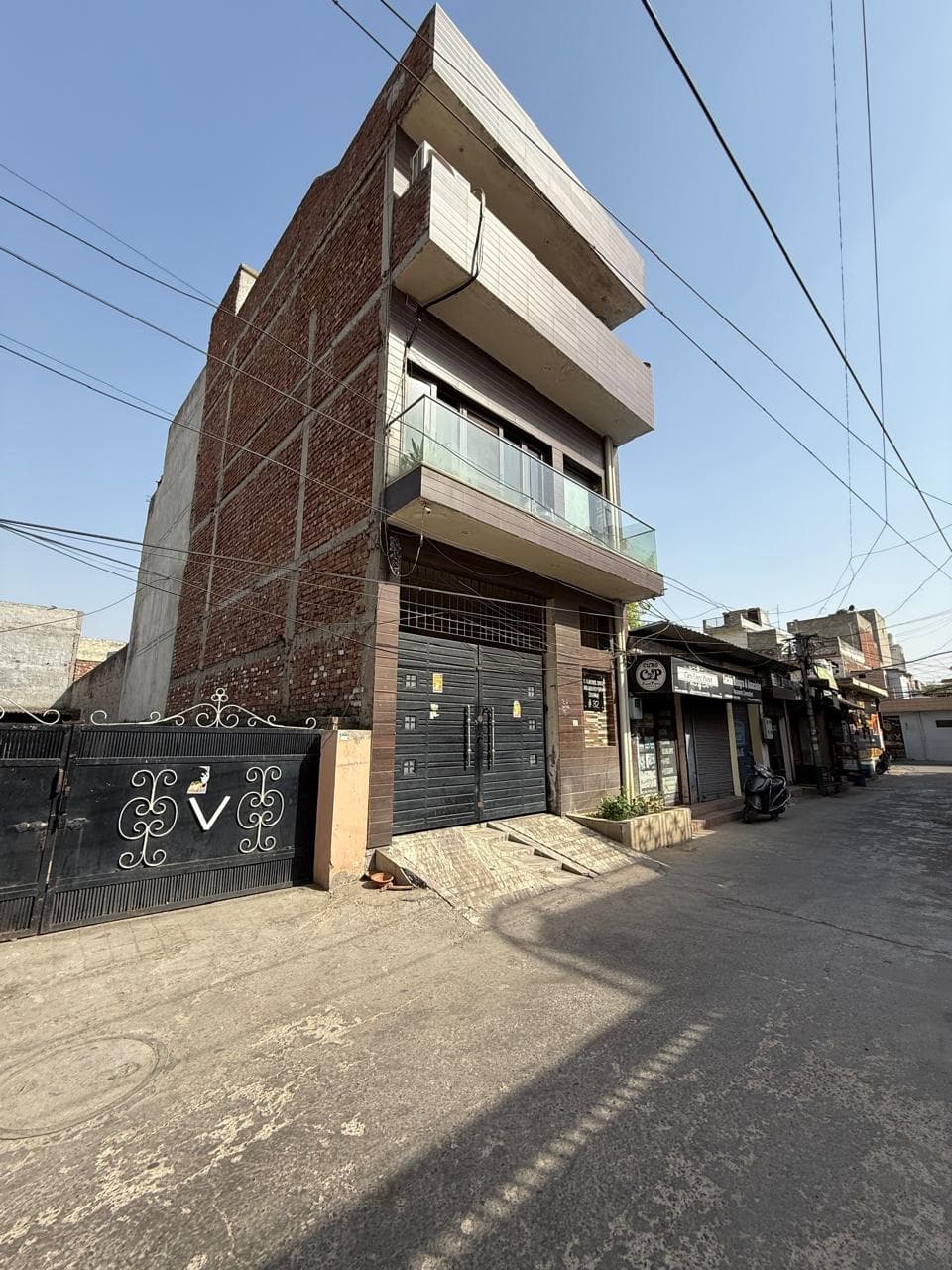 Property Photos 1