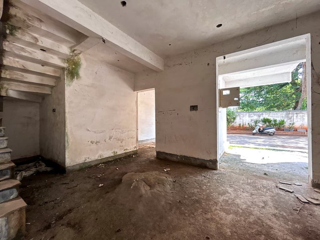 Property Photos 4
