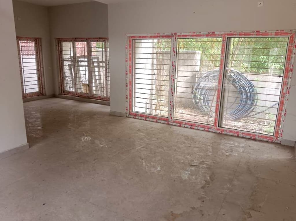 Property Photos 12