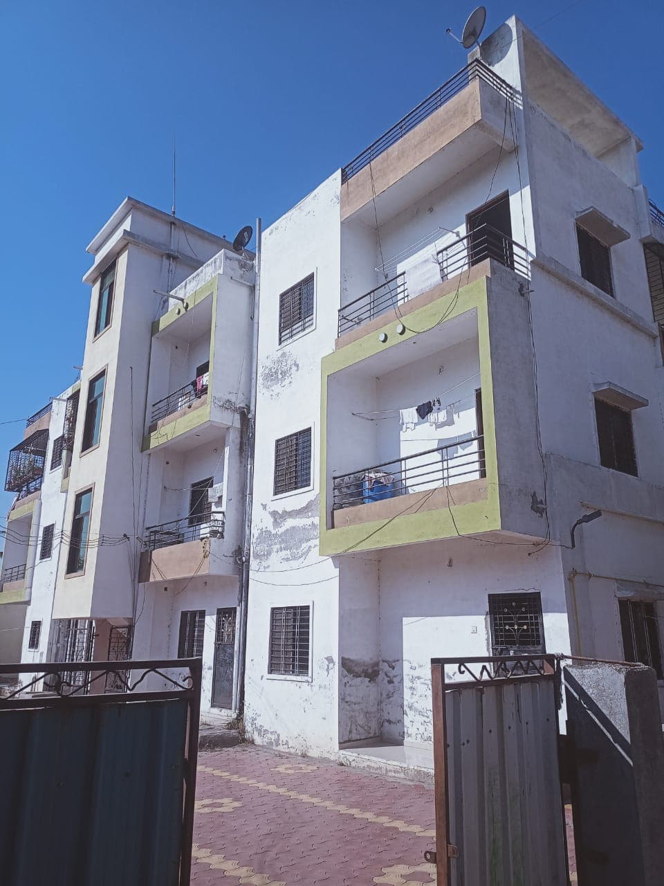 Property Photos 1