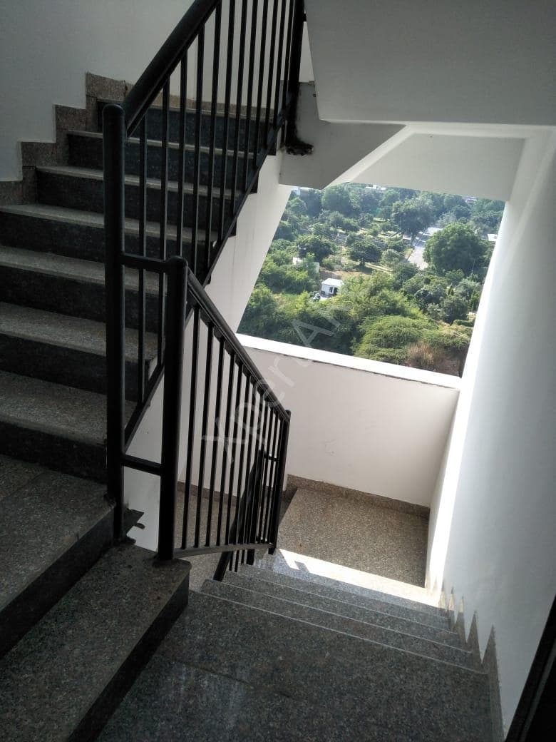 Property Photos 22