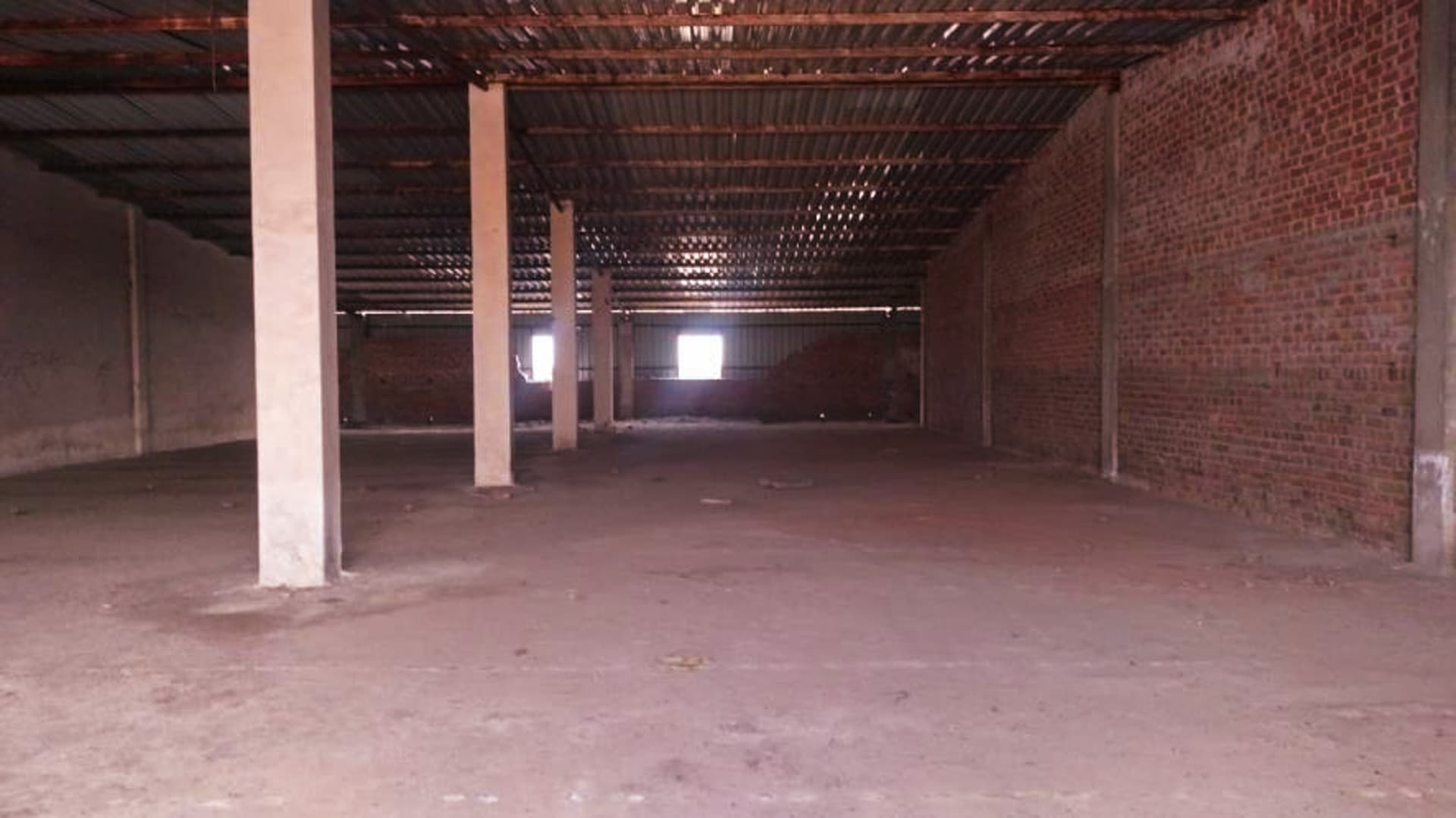 Property Photos 18