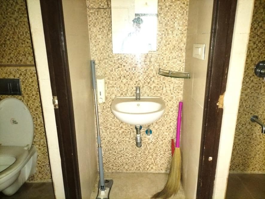 Property Photos 13