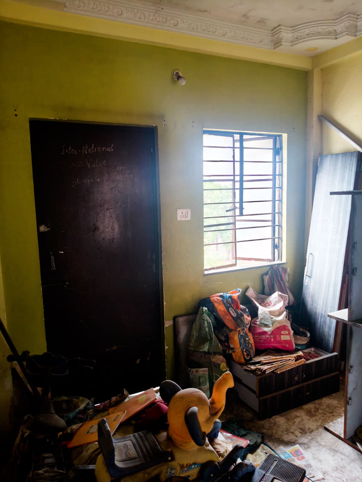Property Photos 8