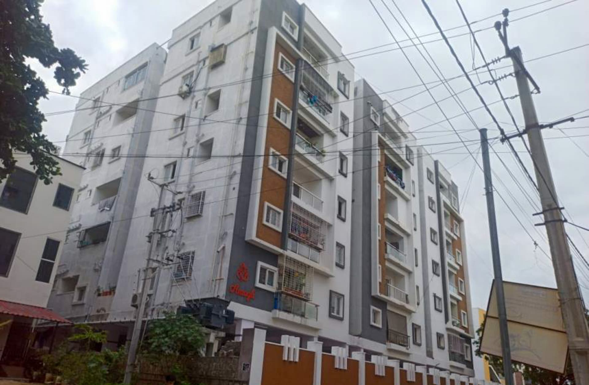 Property Photos 15