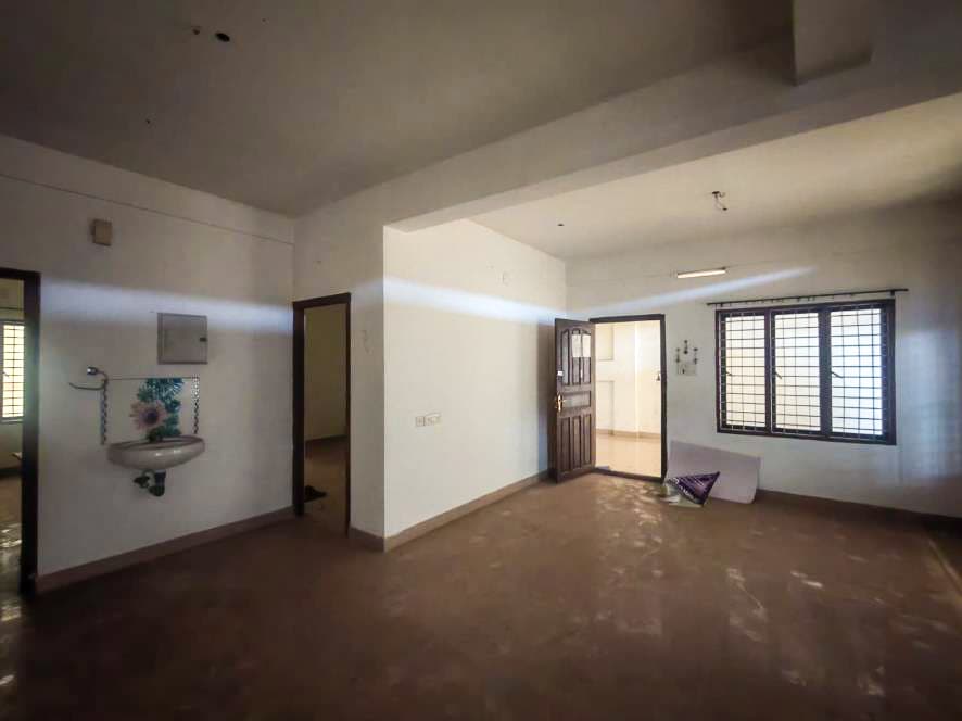 Property Photos 9