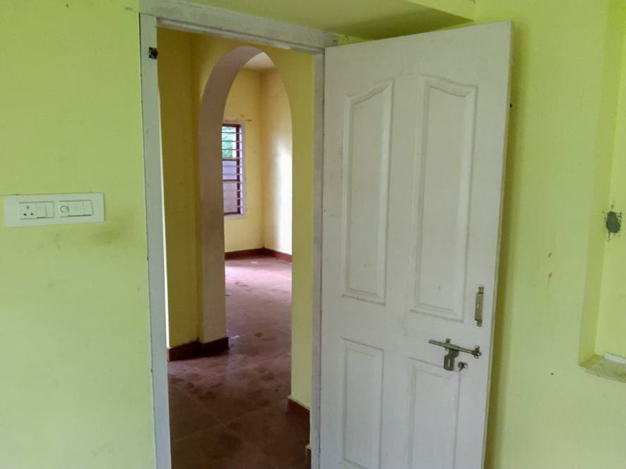 Property Photos 6