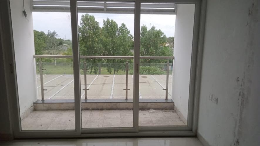 Property Photos 9