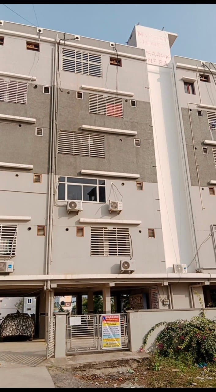 Property Photos 1