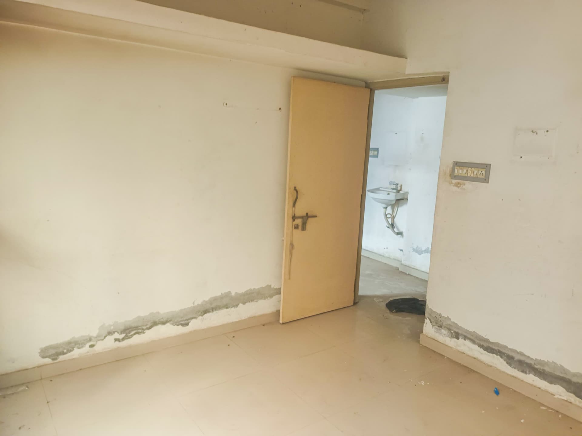 Property Photos 8