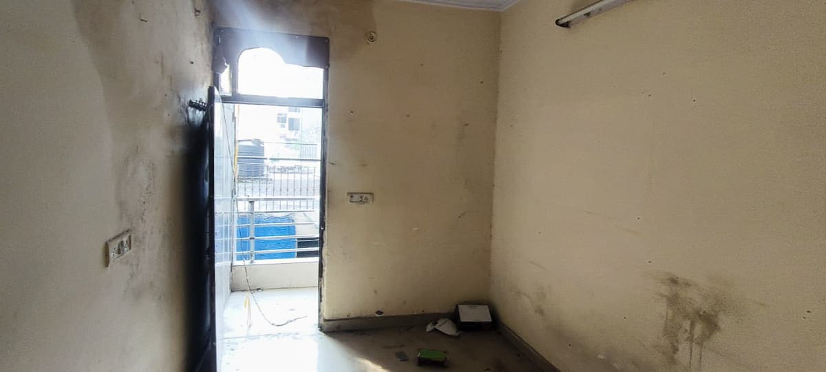 Property Photos 9