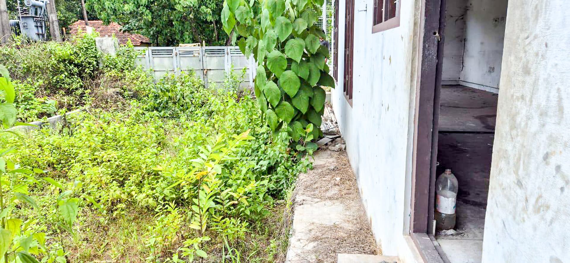 Property Photos 8
