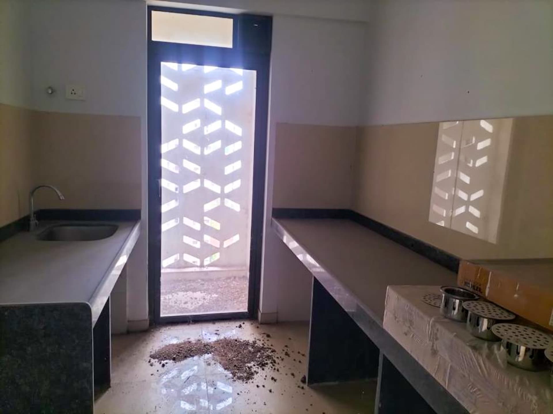 Property Photos 18