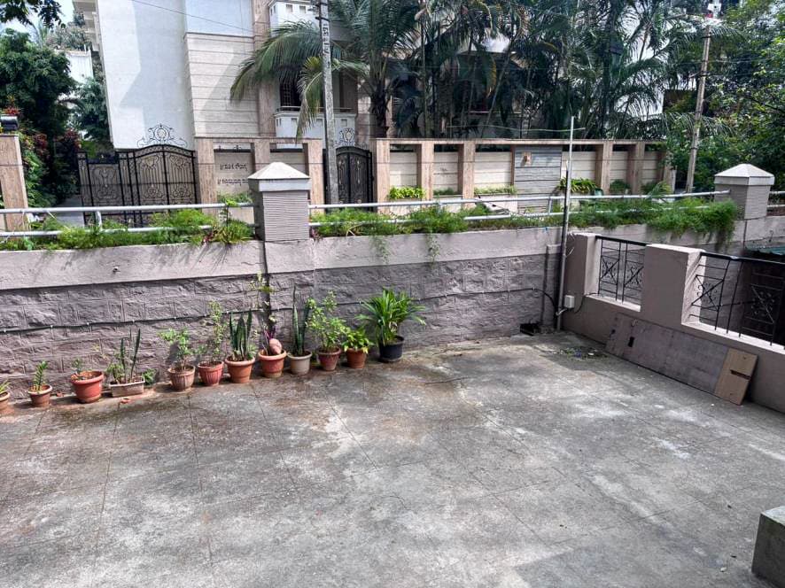 Property Photos 11