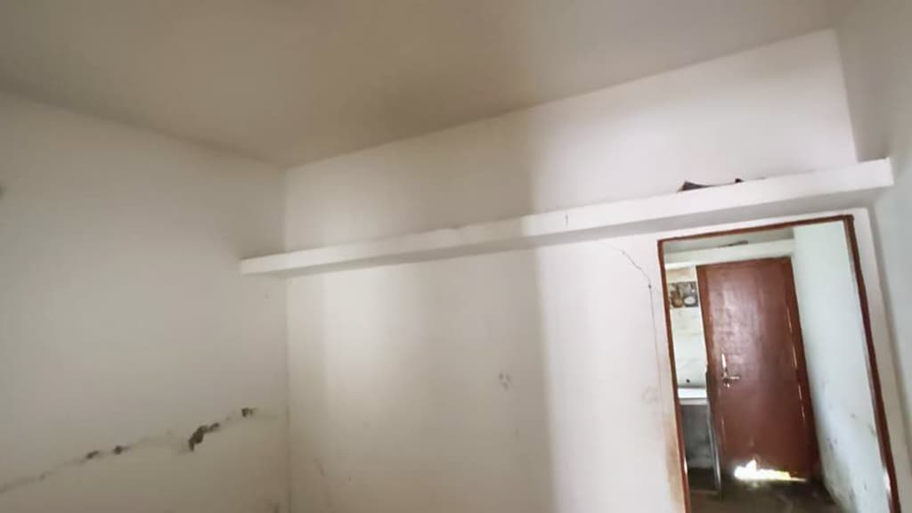 Property Photos 5