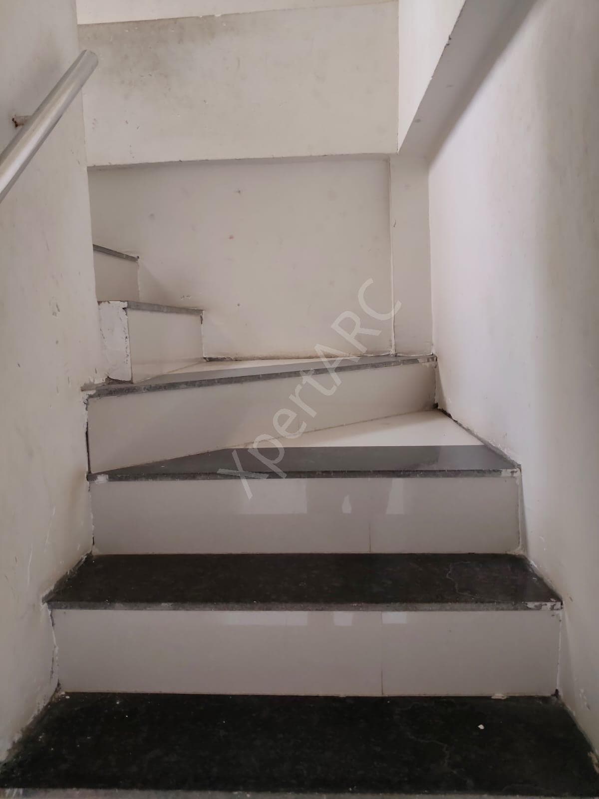 Property Photos 9