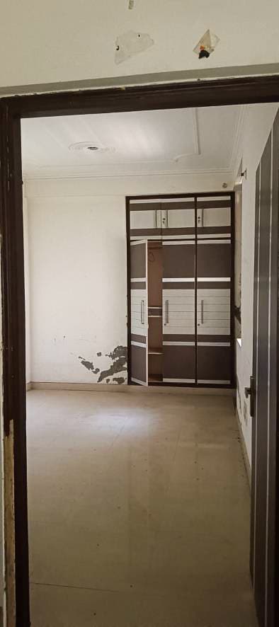 Property Photos 5