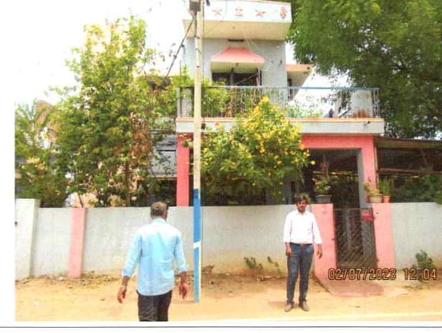 Property Photos 1