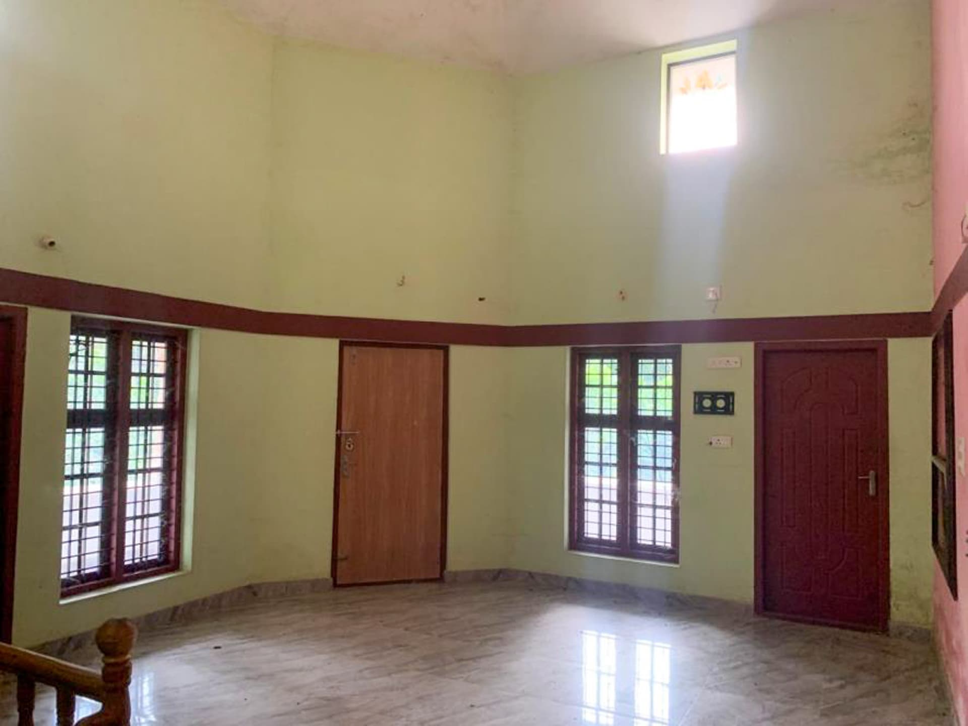 Property Photos 18