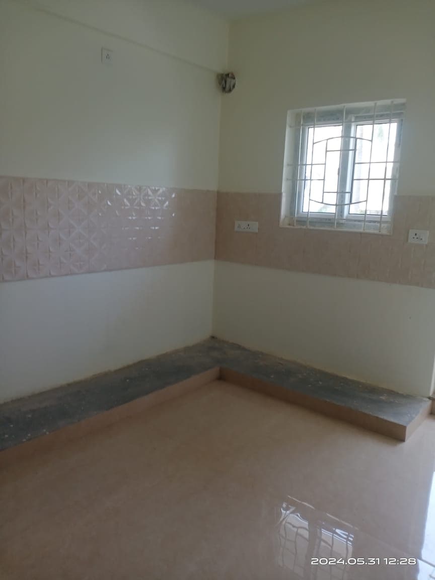 Property Photos 5