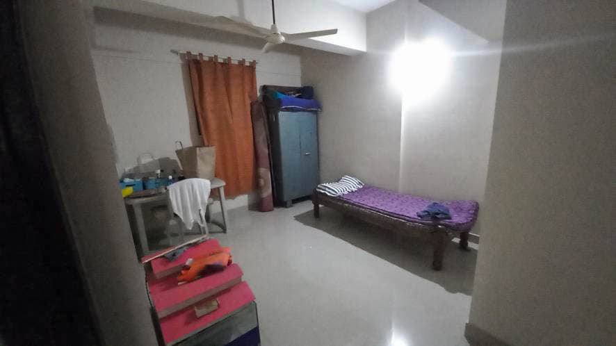 Property Photos 8