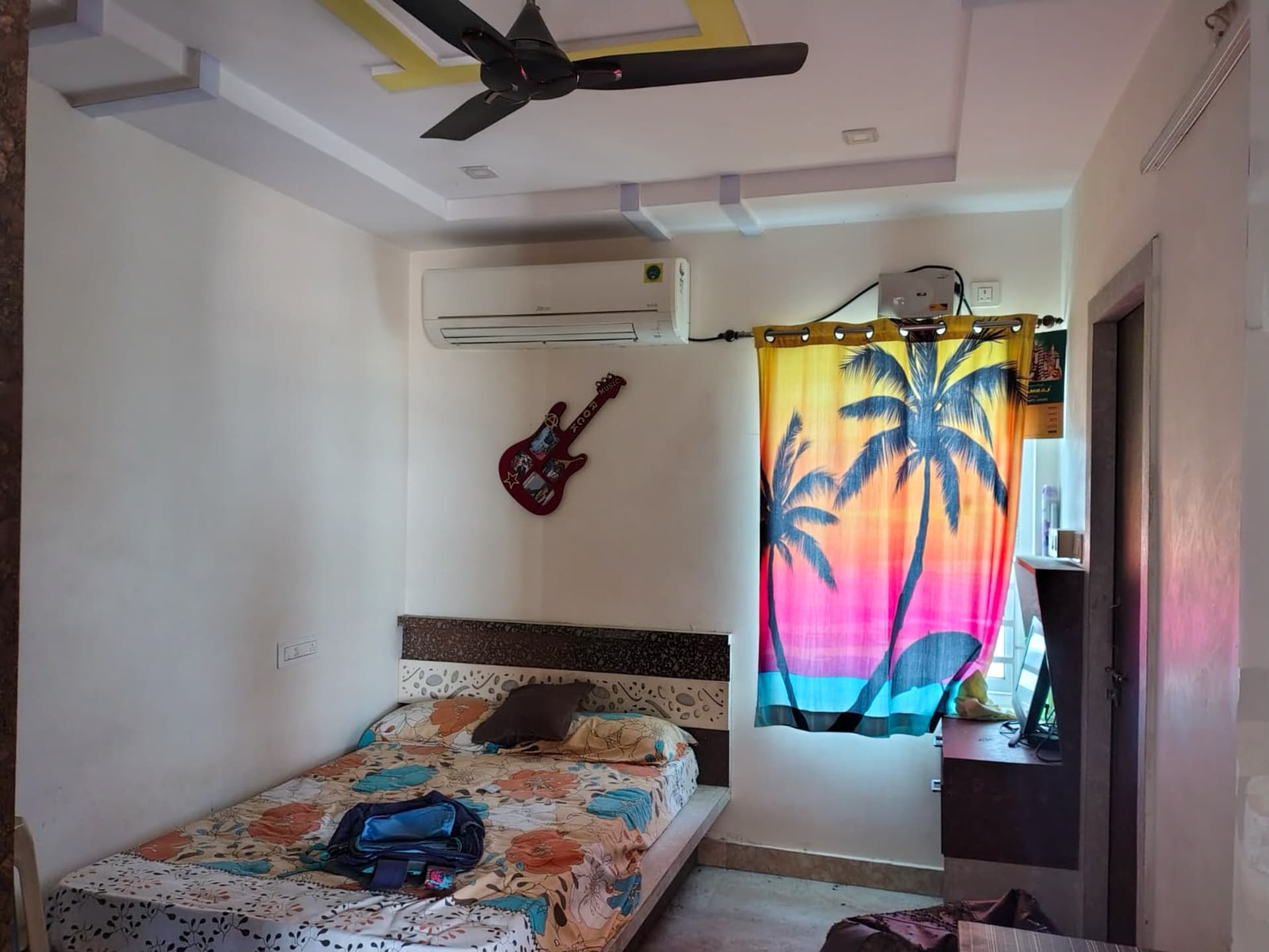 Property Photos 9
