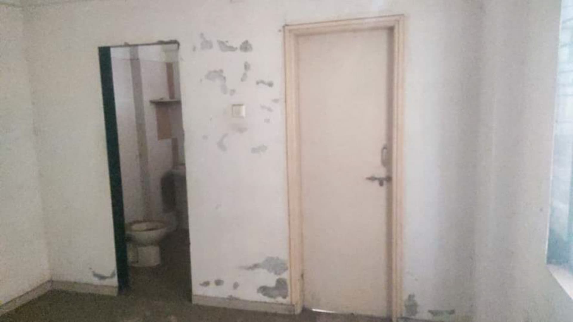 Property Photos 28