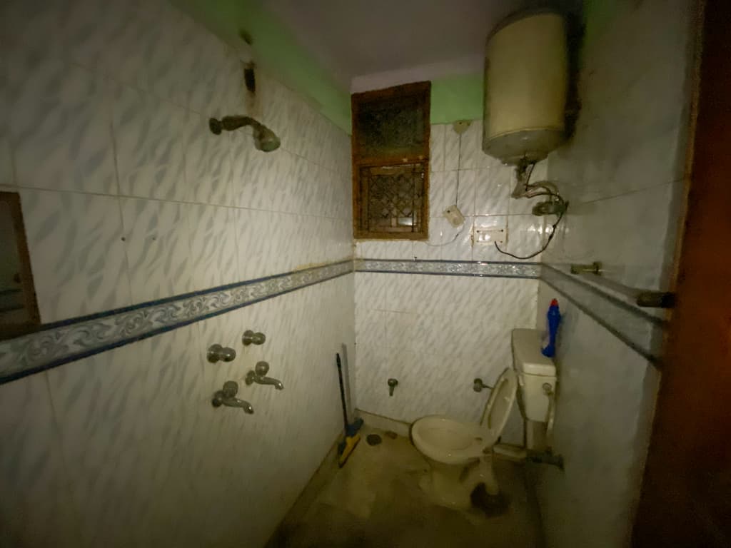 Property Photos 5