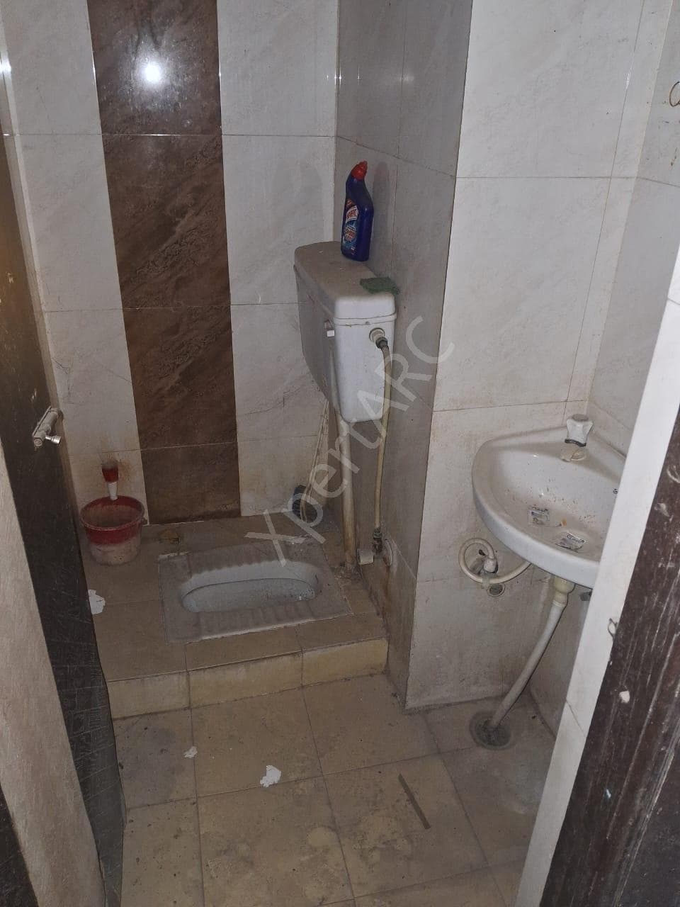 Property Photos 12