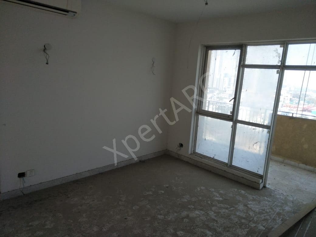 Property Photos 26