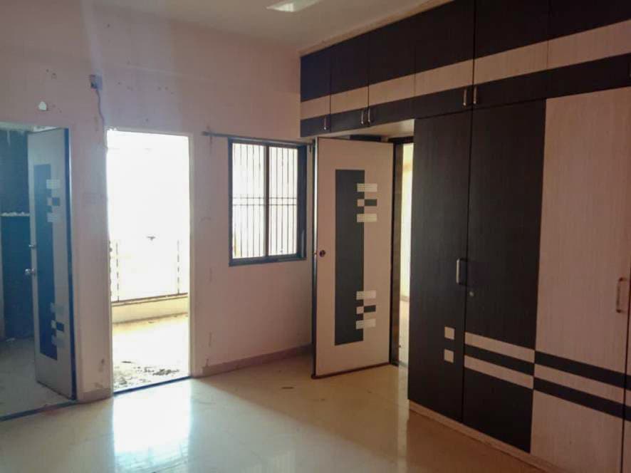 Property Photos 12