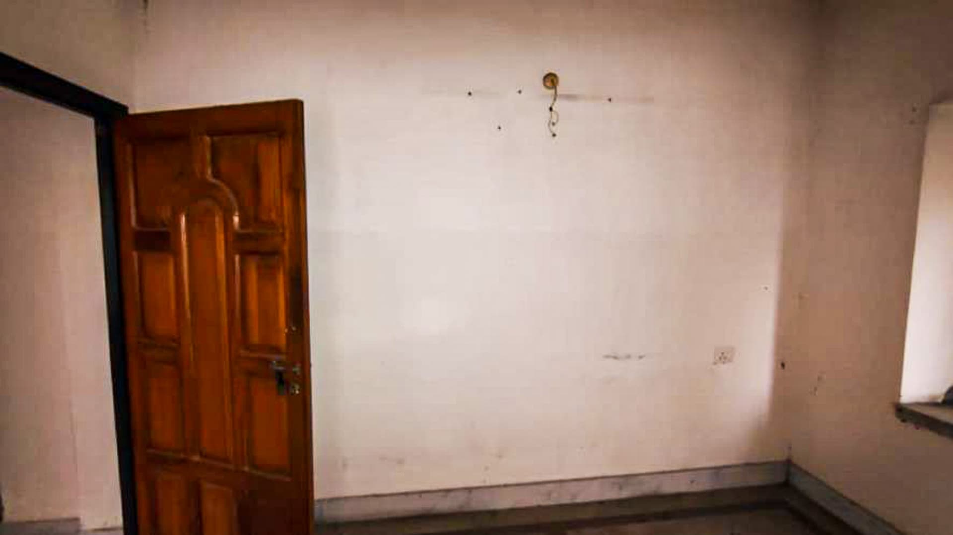 Property Photos 7