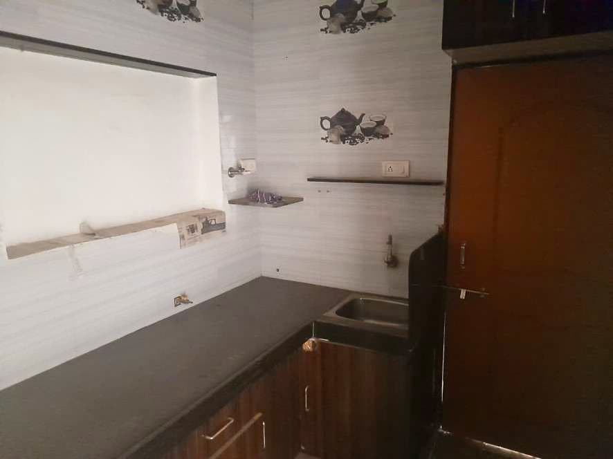 Property Photos 16