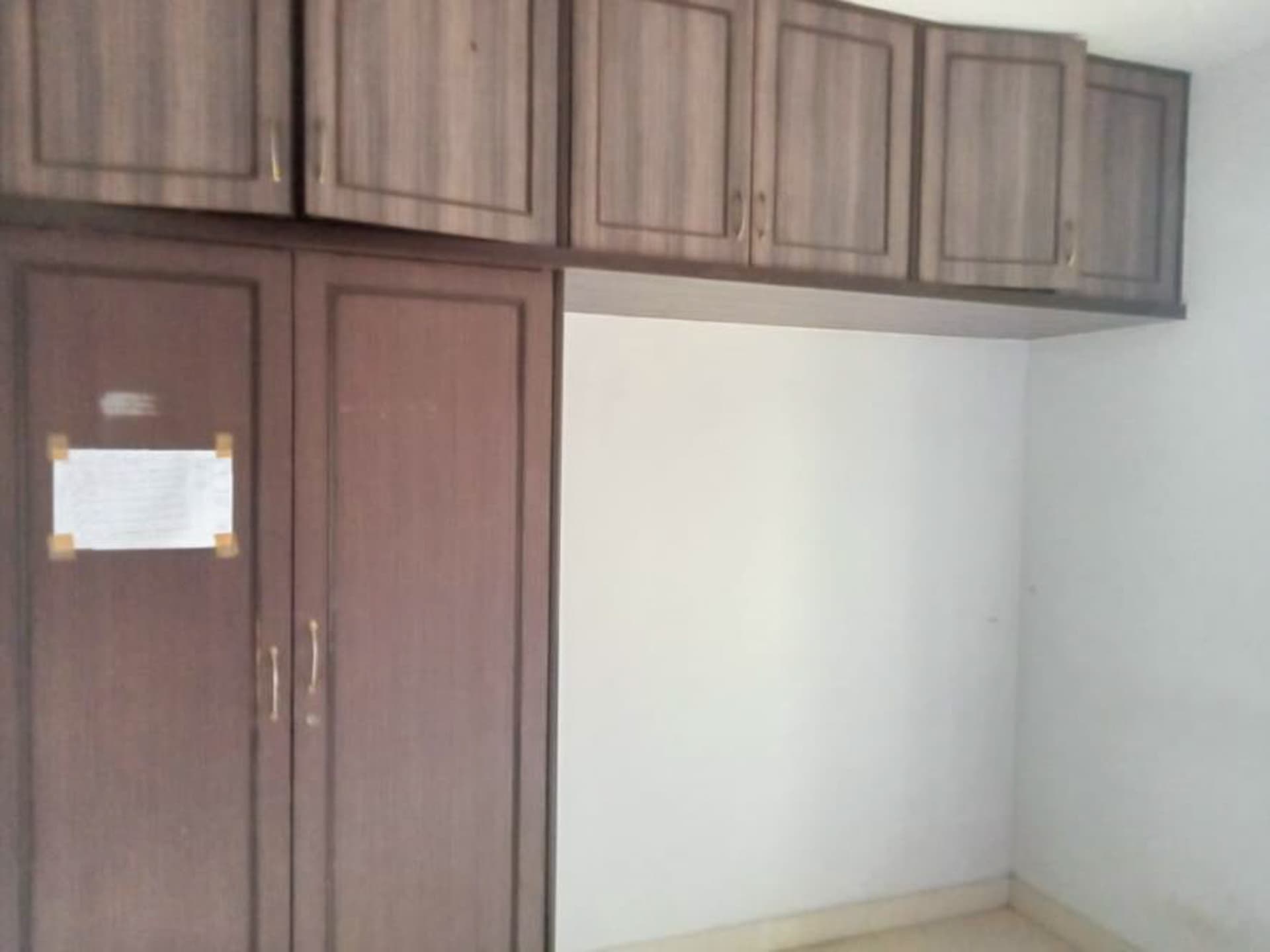 Property Photos 31
