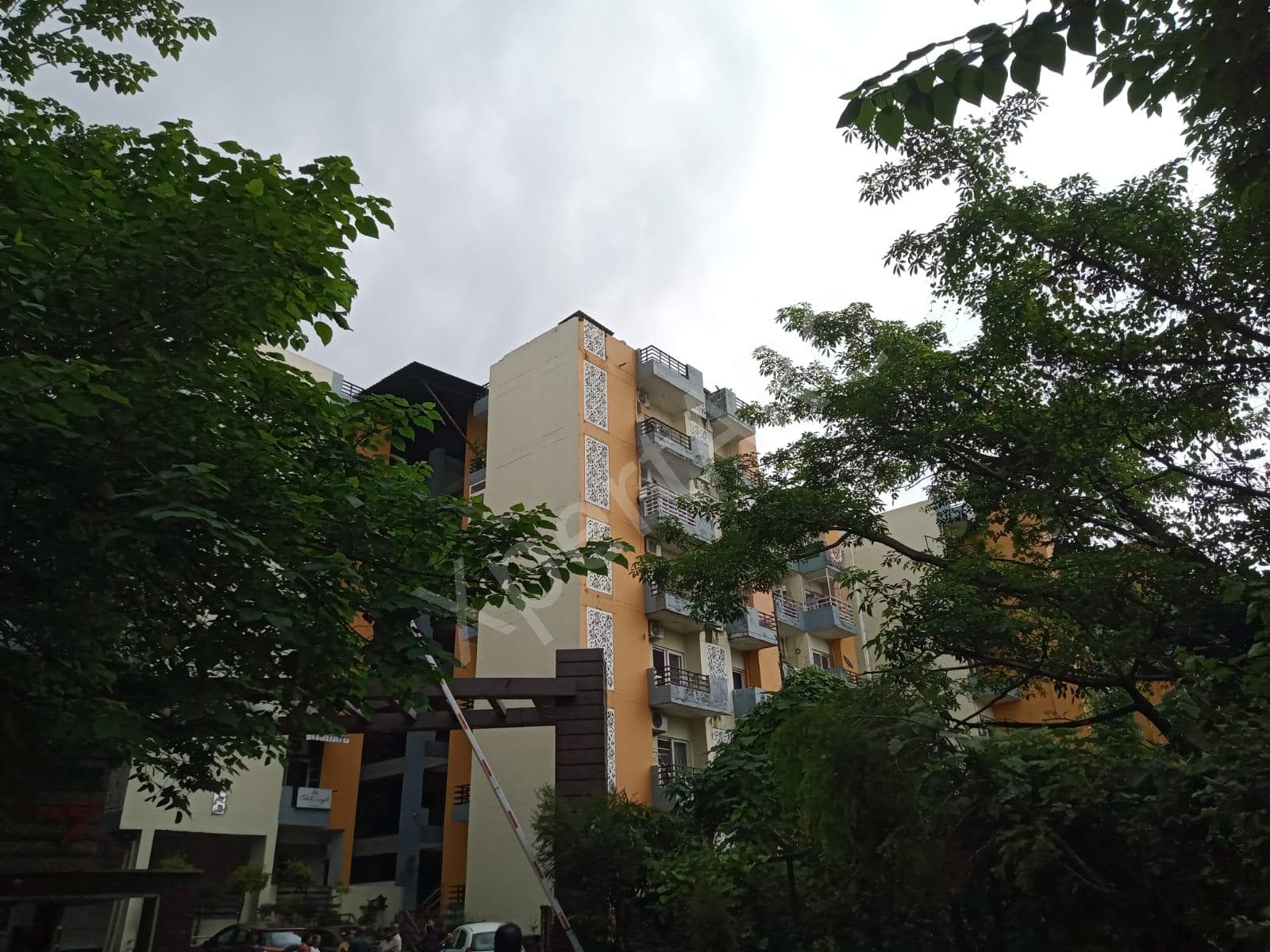 Property Photos 10