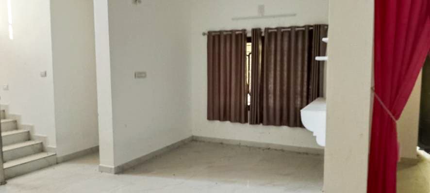 Property Photos 19