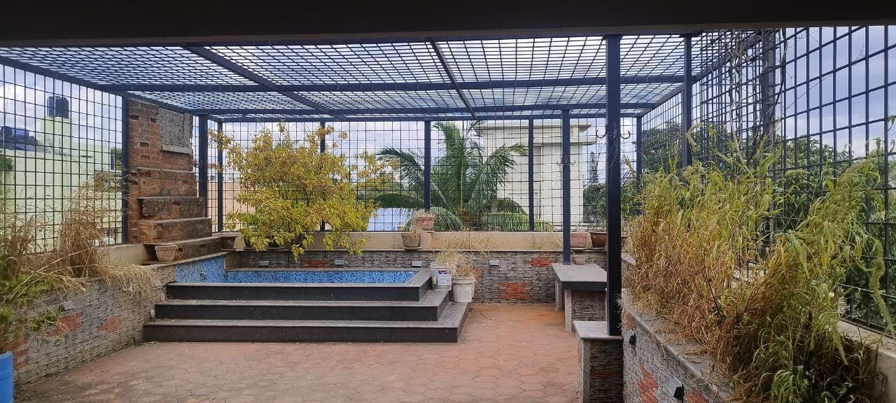 Property Photos 6