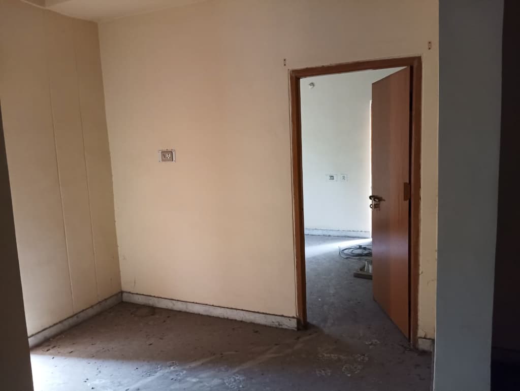 Property Photos 8