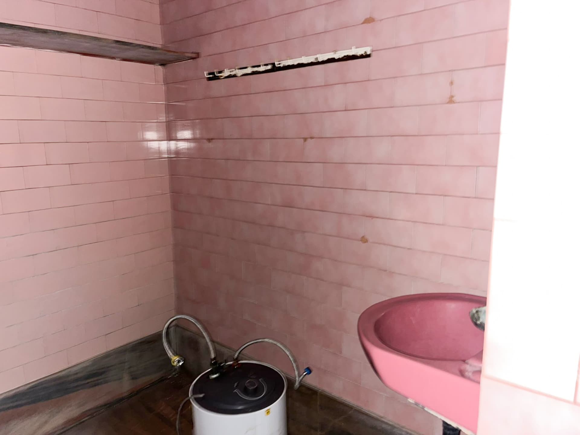 Property Photos 32