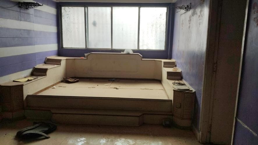 Property Photos 6