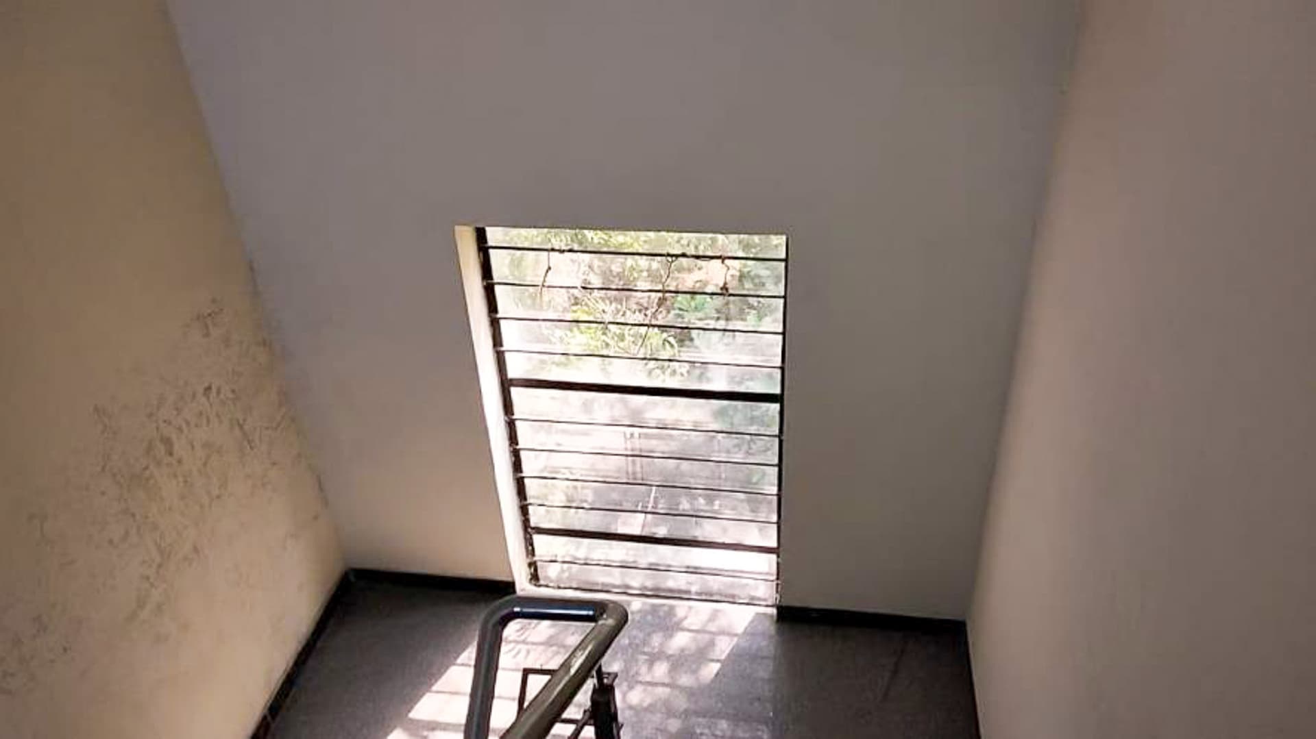 Property Photos 6