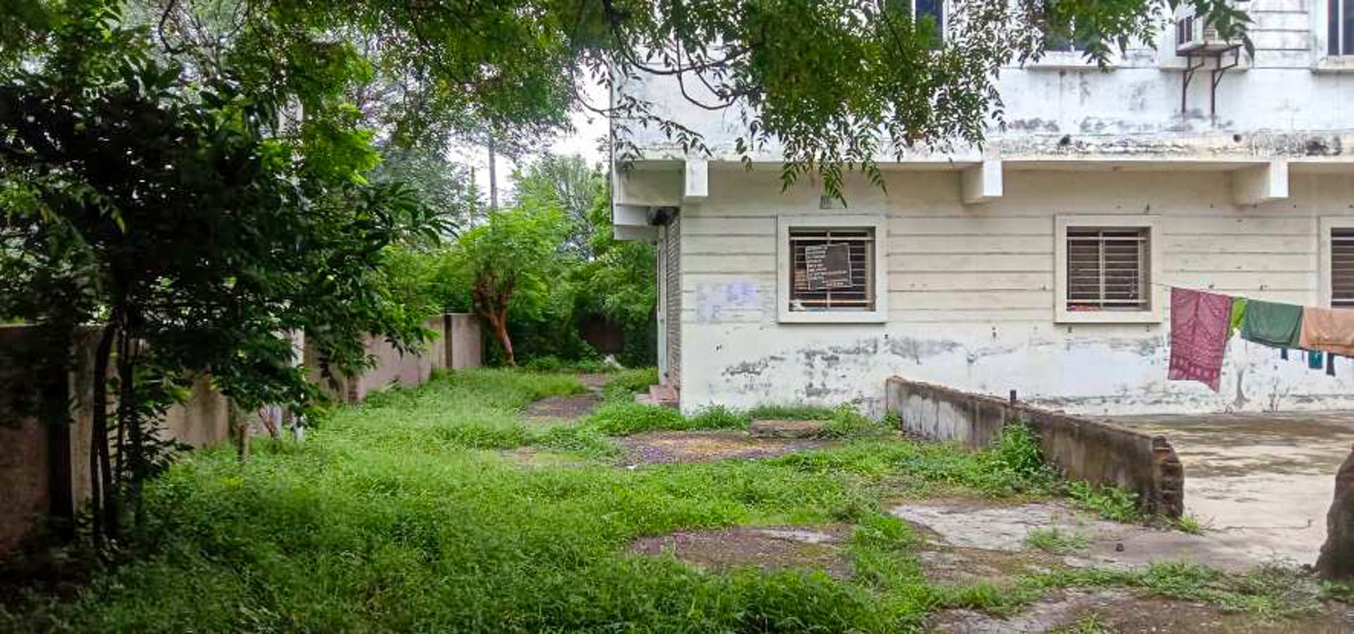 Property Photos 28